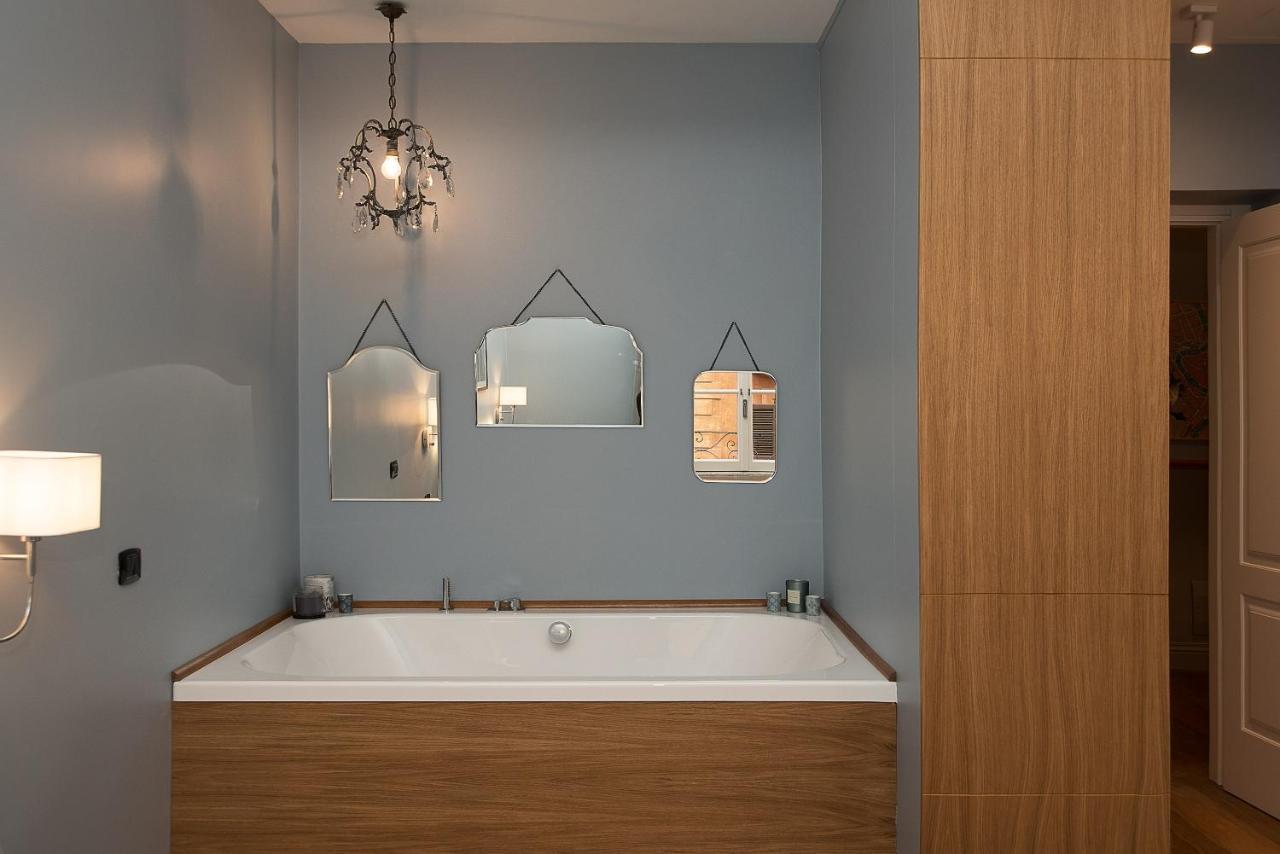 Likeyourhome, 80 Sq M Luxury Apartment With Jacuzzi, In Trastevere District ローマ エクステリア 写真